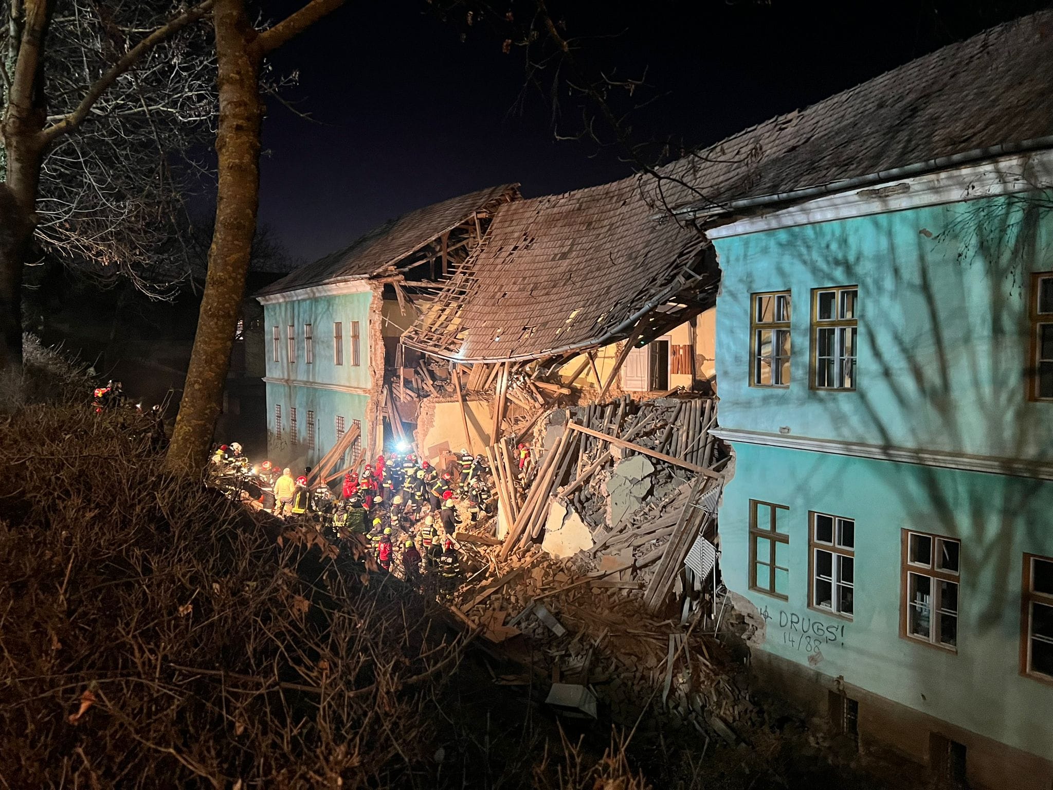 Tragedia de la Odorheiu Secuiesc: Eleva care a fost grav rănită după prăbușirea internatului a murit