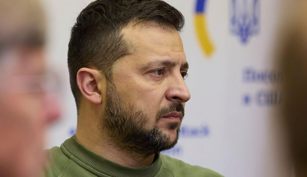 Armata ucraineană cere mobilizarea a 450.000-500.000 de oameni. Zelenski spune că e nevoie de o finanţare de 13,3 miliarde de dolari