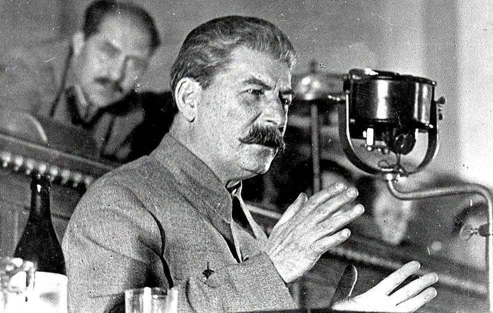 Rusia continuă reabilitarea lui Stalin cu un film despre viaţa dictatorului: „El a fost cel care a construit ţara noastră”