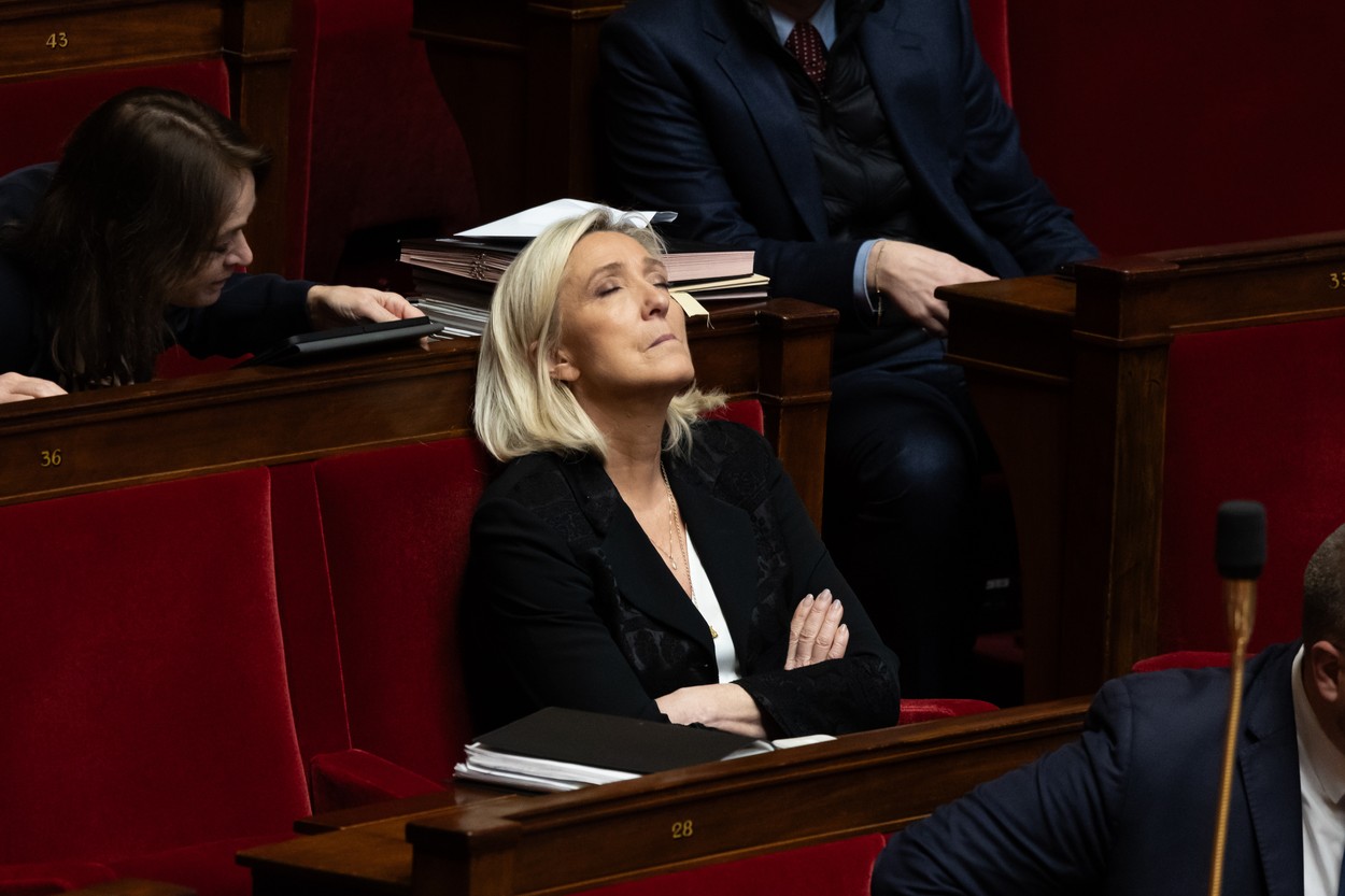 Marine Le Pen blochează proiectul de lege a imigrației promovat de Macron