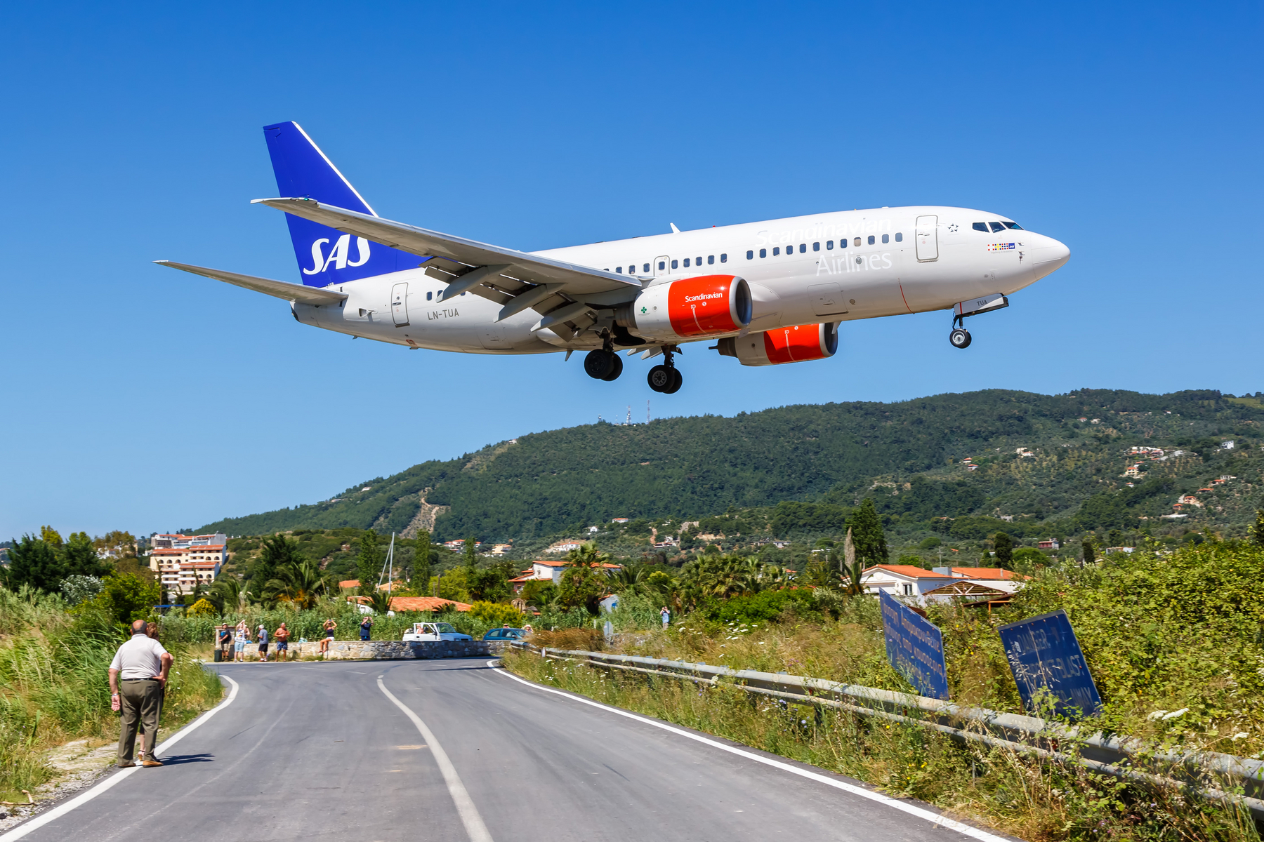 Un rus a zburat din Europa în America fără pașaport, viză sau bilet de avion. „Nu își aduce aminte cum s-a urcat la bord”