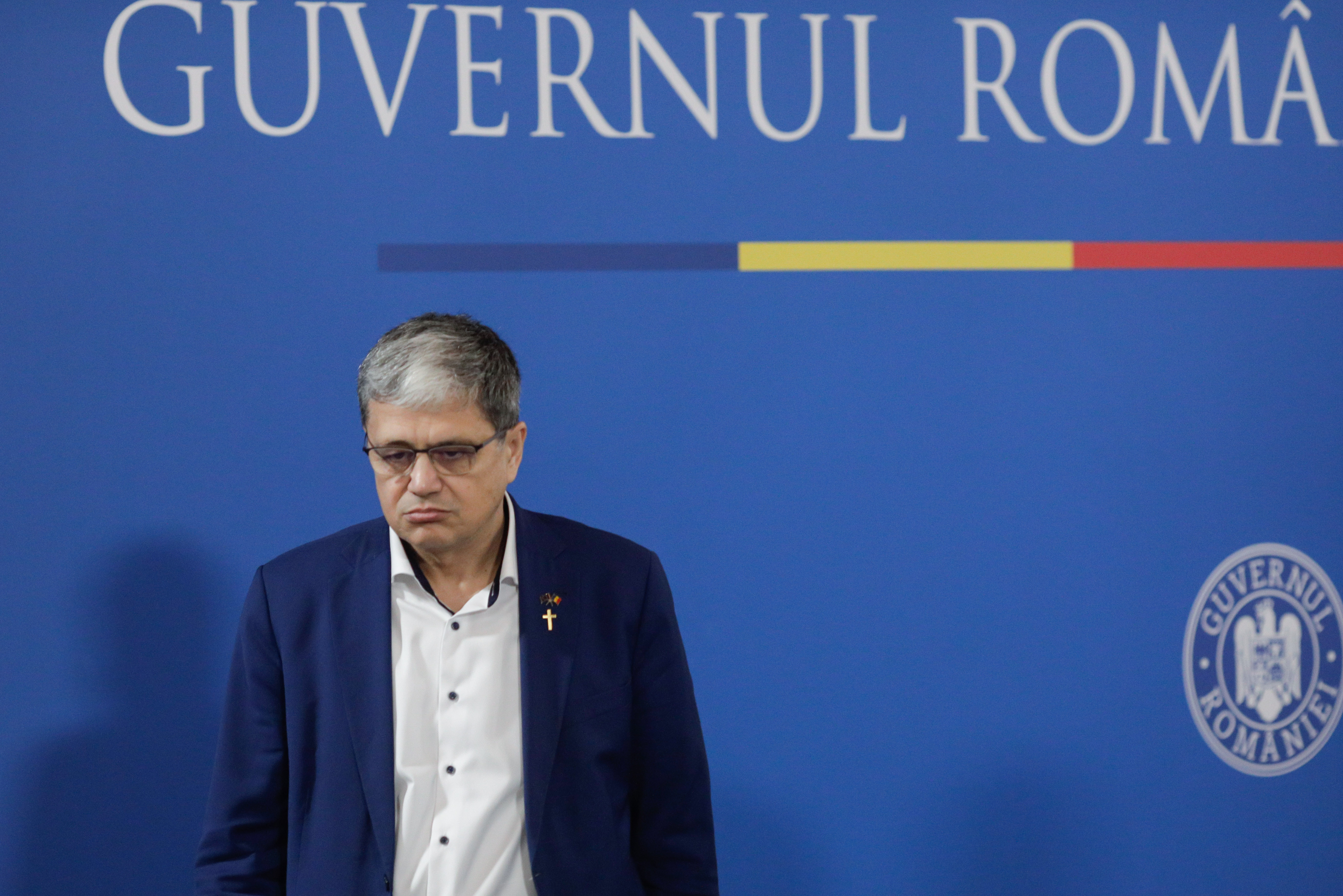 Boloș, după greșeala Finanțelor privind salariile profesorilor: Îmi cer scuze. Ministerul lucrează de 24 de ore în continuu
