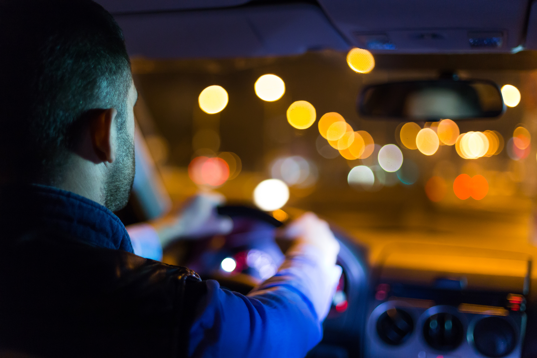 170 de gorjeni încadrați cu handicap de vedere au permise valabile de conducere. Unul dintre ei și l-a prelungit deja de 2 ori