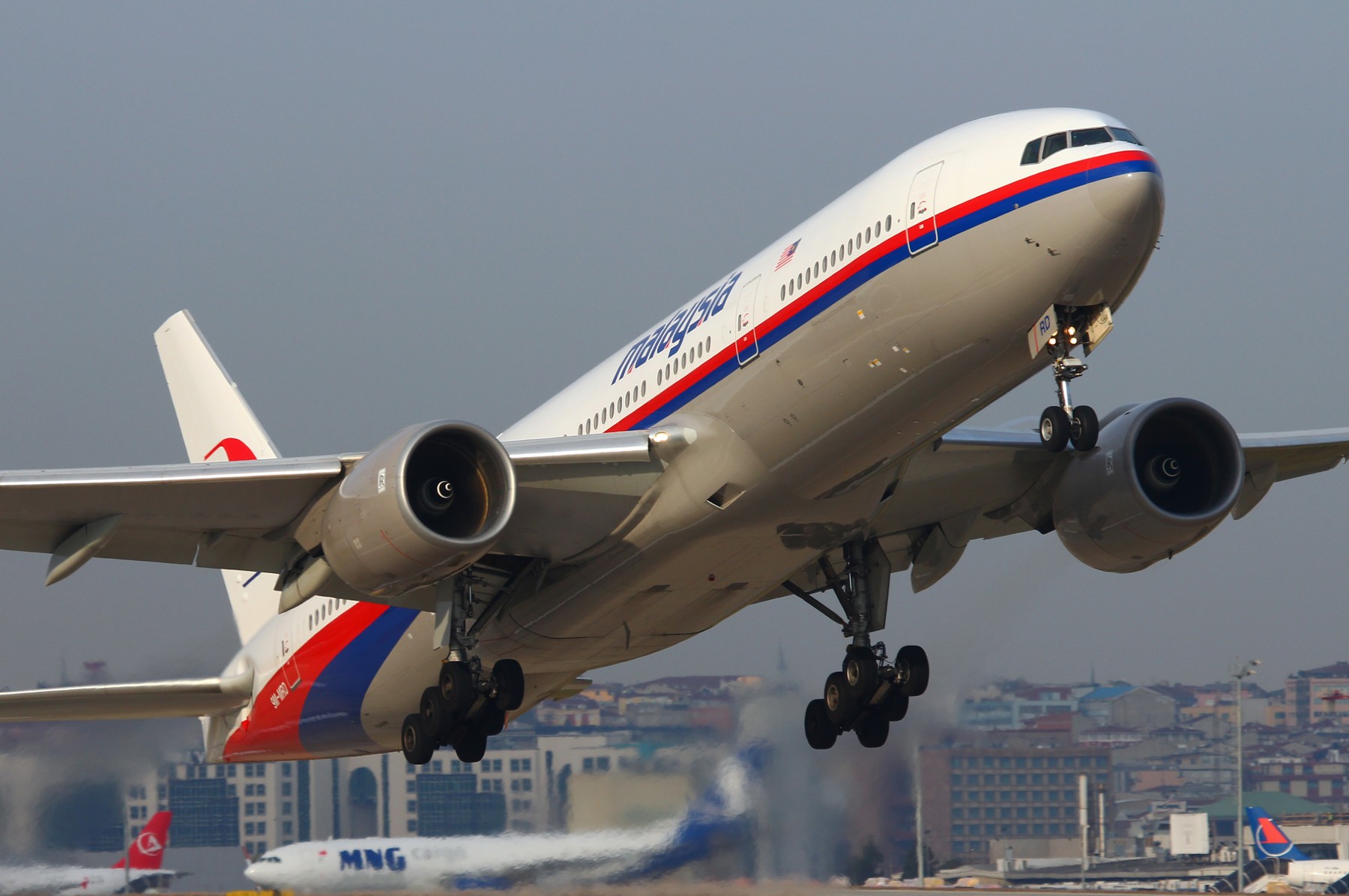 The Economist: Adevărul despre avionul de pasageri doborât de oamenii lui Putin – masacrul care a prevestit războiul din Ucraina