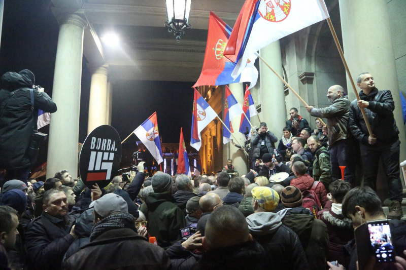 Thousands objecting to election results protest in Belgrade