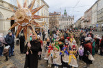 Lviv, Ukraine, 24 December 2023. People walk through the streets as they take part in Christmas Eve celebration in Lviv, amid the Russian invasion of Ukraine. Ukrainians attend Christmas Eve services as they prepare to celebrate Christmas Day on December