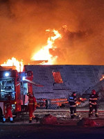 Incendiu uriaș la o pensiune din Prahova