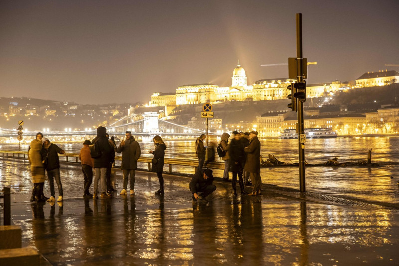 Danube River overfloods in Budapest