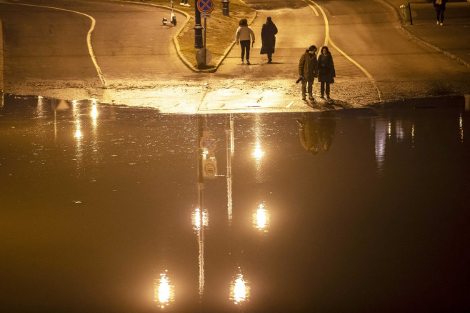 Danube River overfloods in Budapest