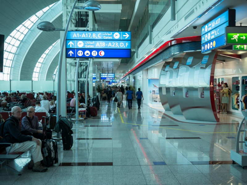 Dubai international airport arrival terminal 3.