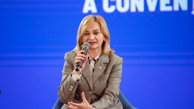 preşedinta Comisiei de Politică Externă a parlamentului de la Chişinău, Doina Gherman,