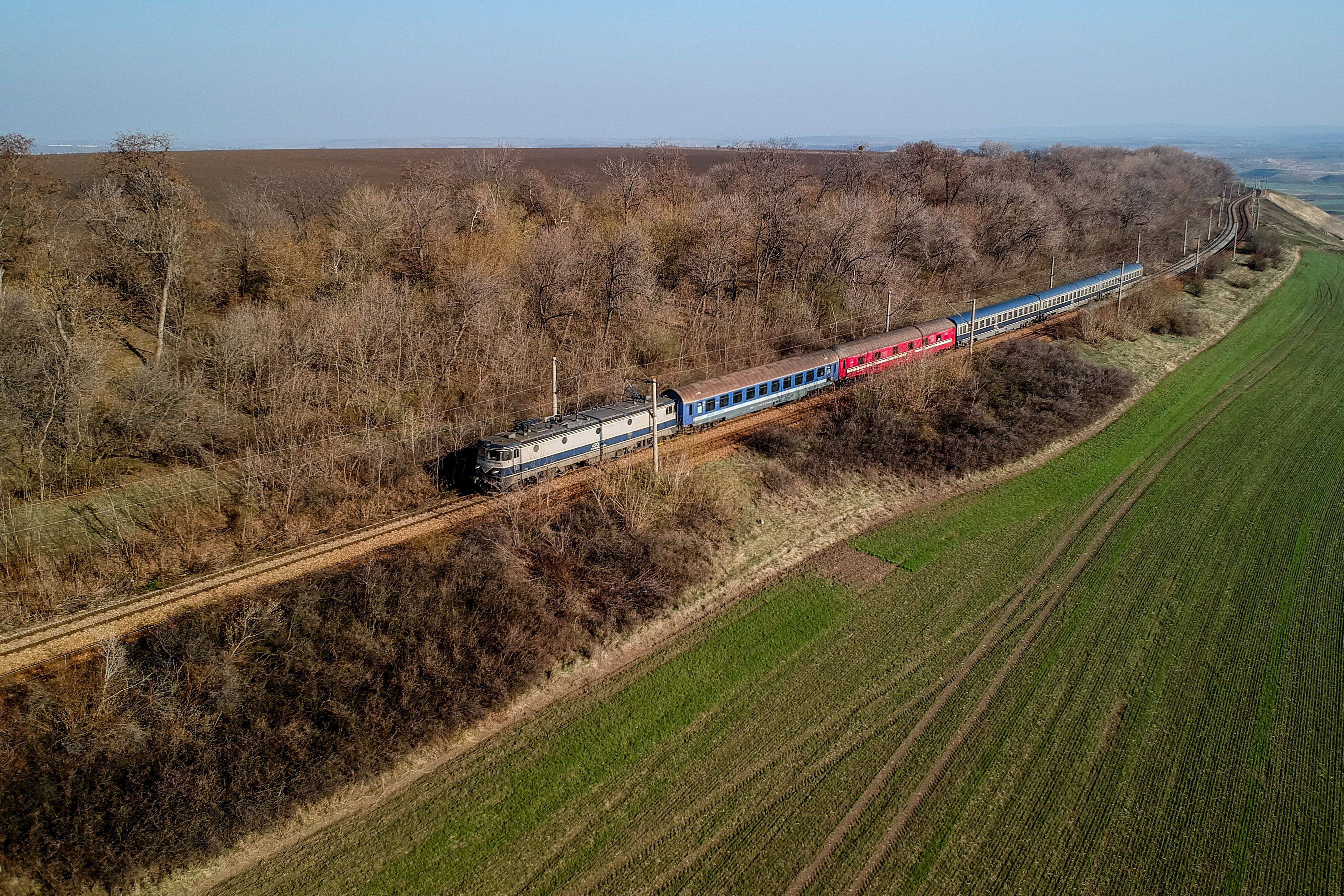Un tren a deraiat în Teleorman. Circulația feroviară a fost reluată după câteva ore