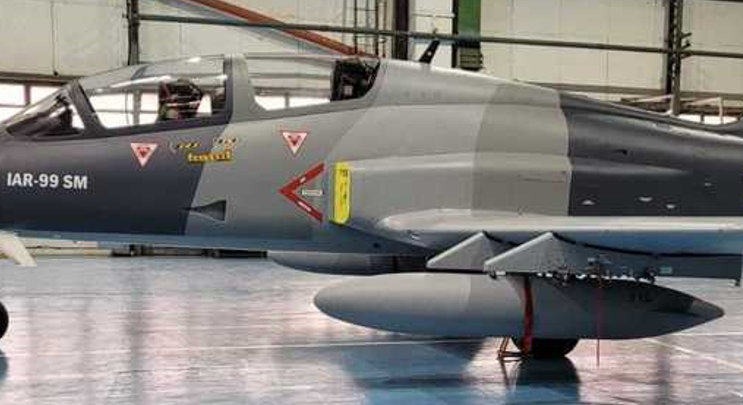 Au început probele cu primul avion IAR 99 Standard Modernizat, fabricat la Craiova