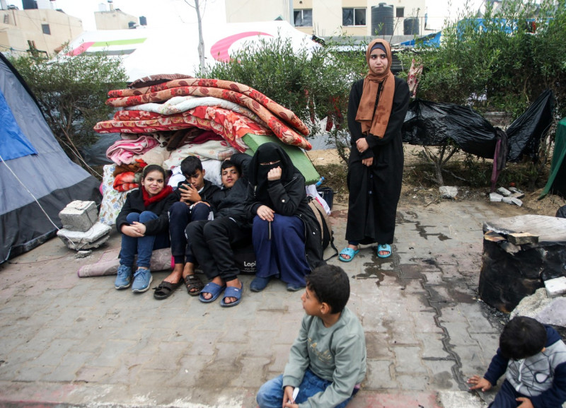 Palestinian Families, Seeking Refuge From Israeli Attacks on Gaza.