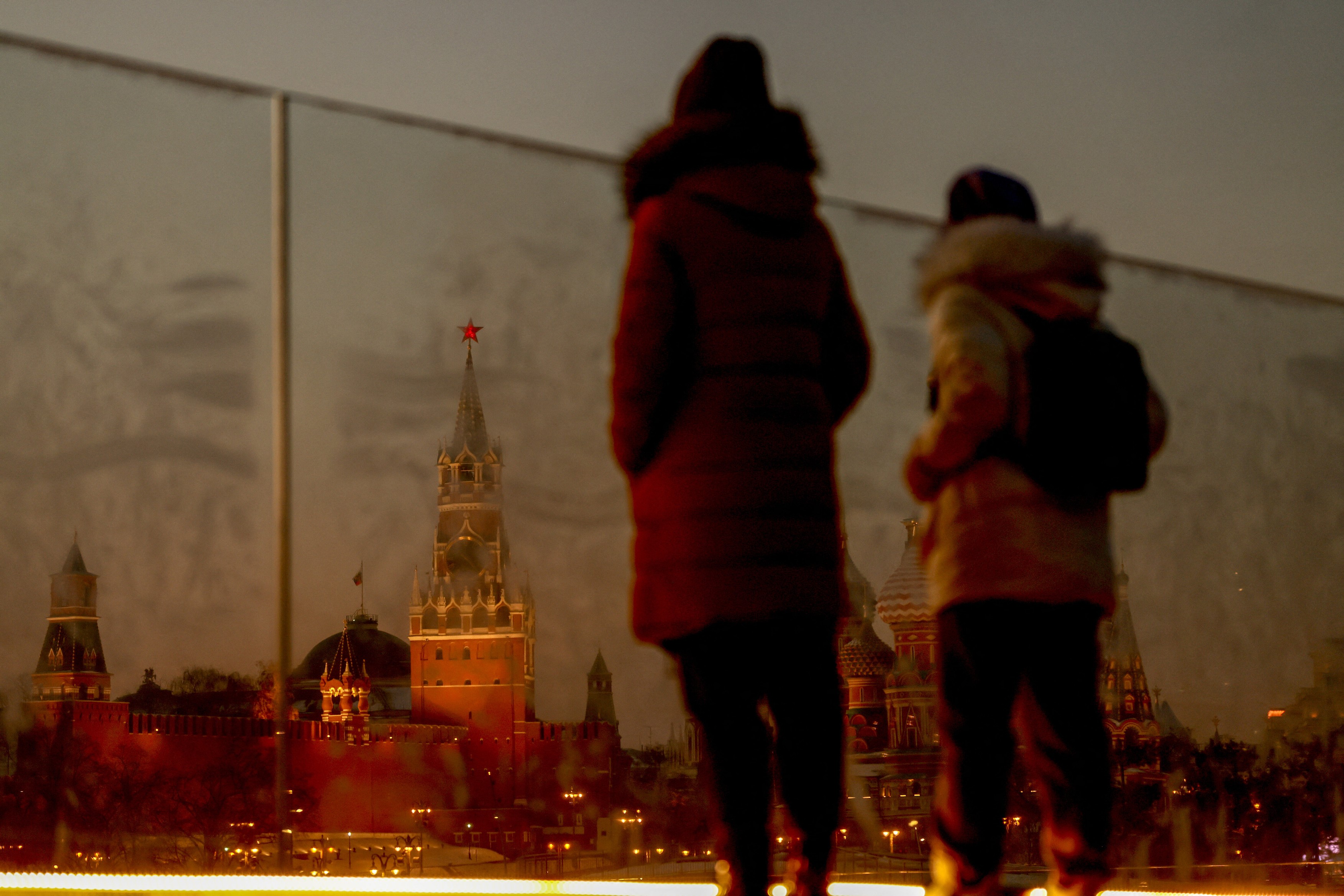 Al doilea an fără artificii la Moscova. Cum petrec rușii de Anul Nou 2024