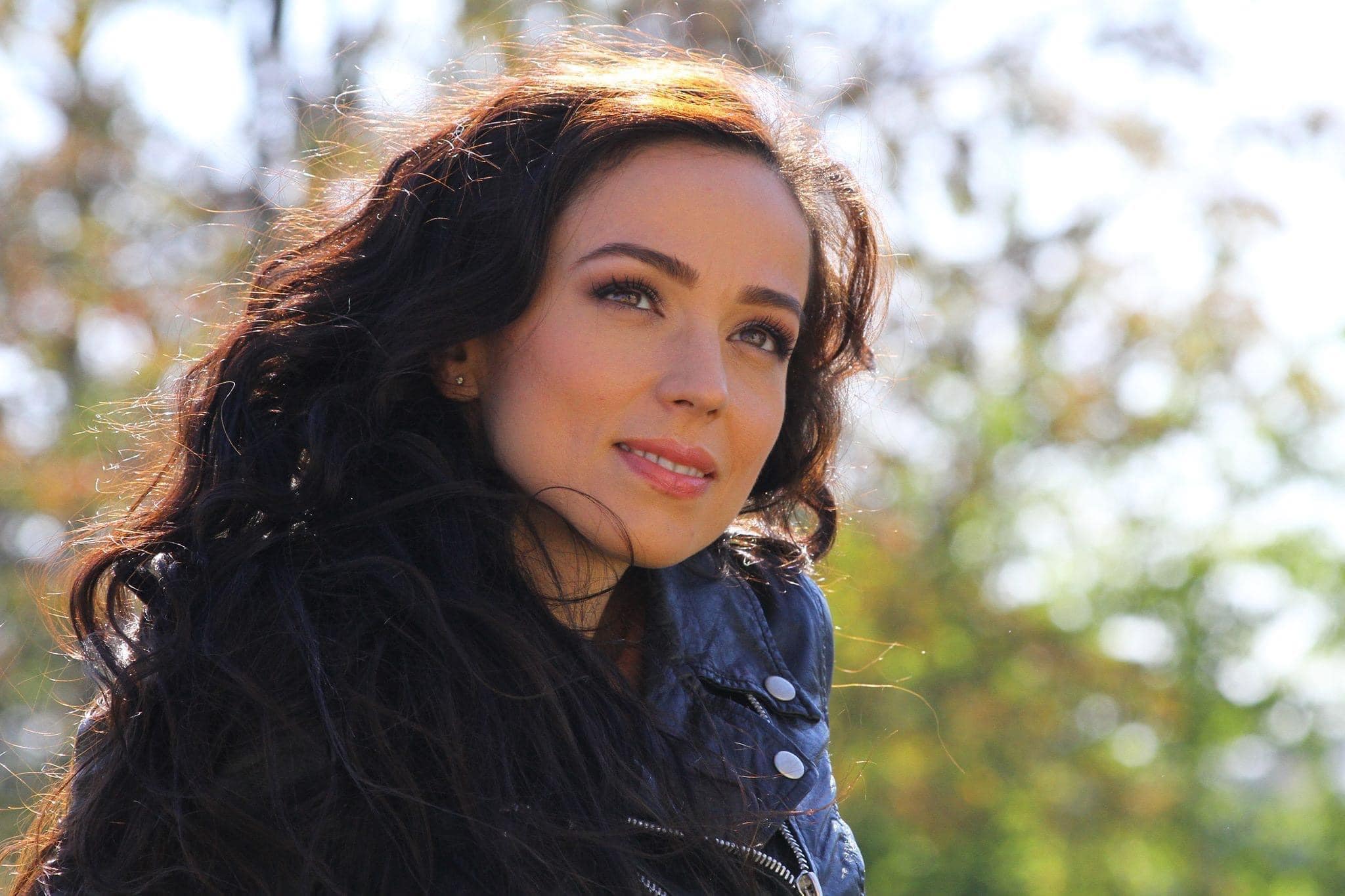 Olivia Steer anunță că se retrage din activitatea de influencer pe Facebook. „Azi inchei capitolul”