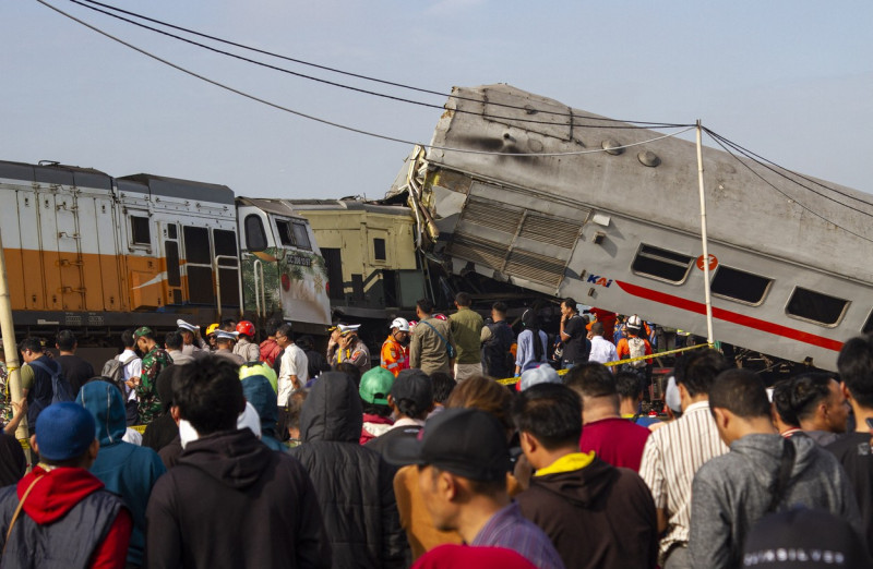 Train accident in Indonesia's Bandung
