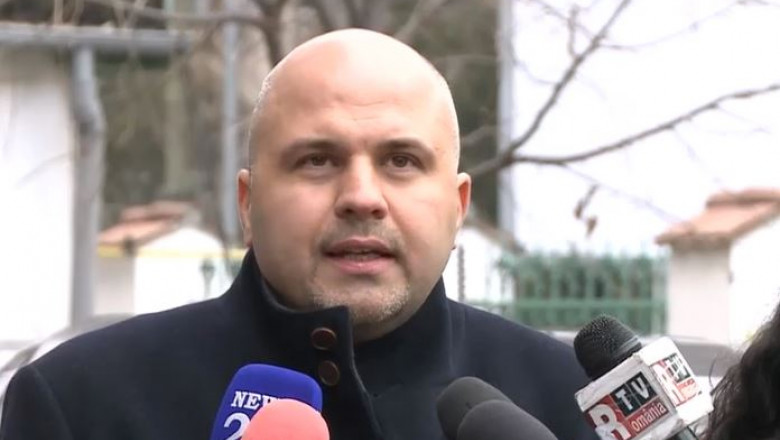 USR: Ciolacu și Rafila pun în pericol viața a mii de pacienți în România în fiecare zi în care nu organizează concursuri în spitale