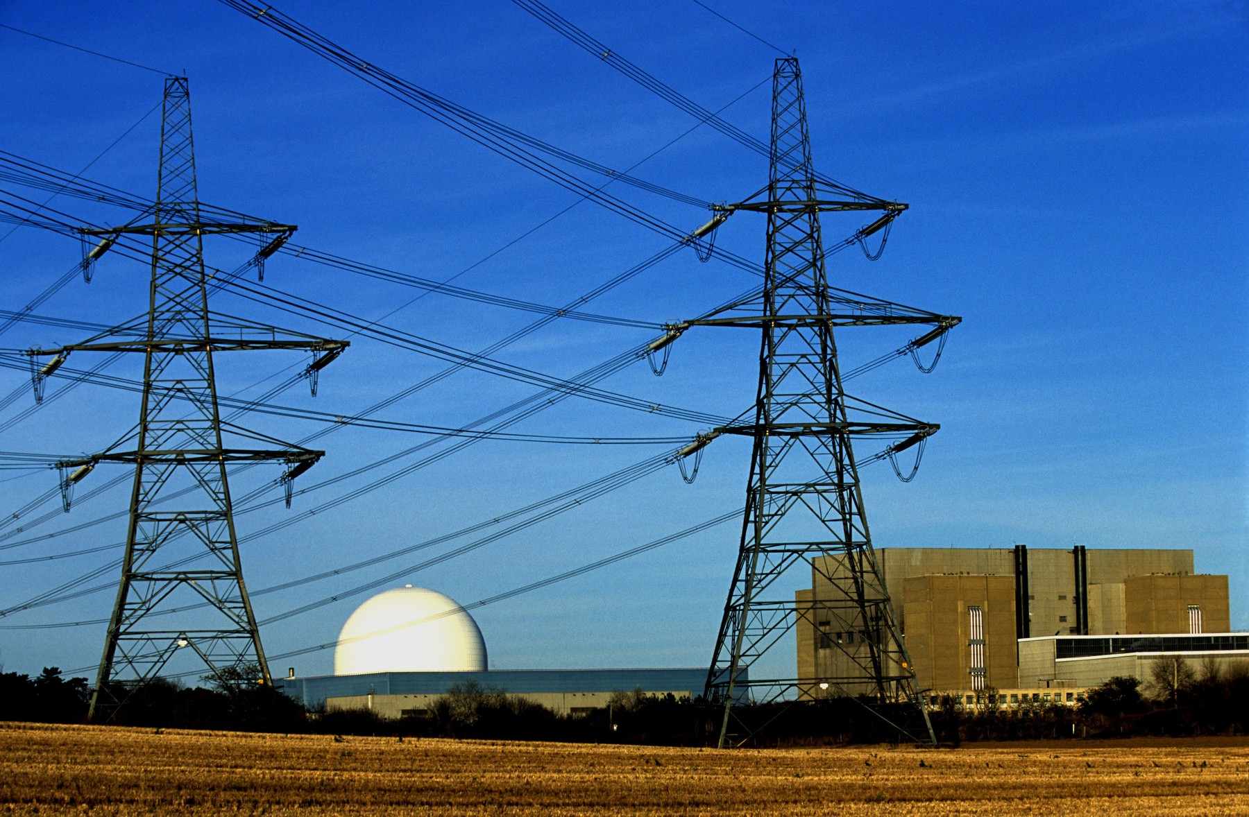 Marea Britanie este prima țară din Europa de Vest care se lansează în producția de uraniu pentru noile reactoare nucleare