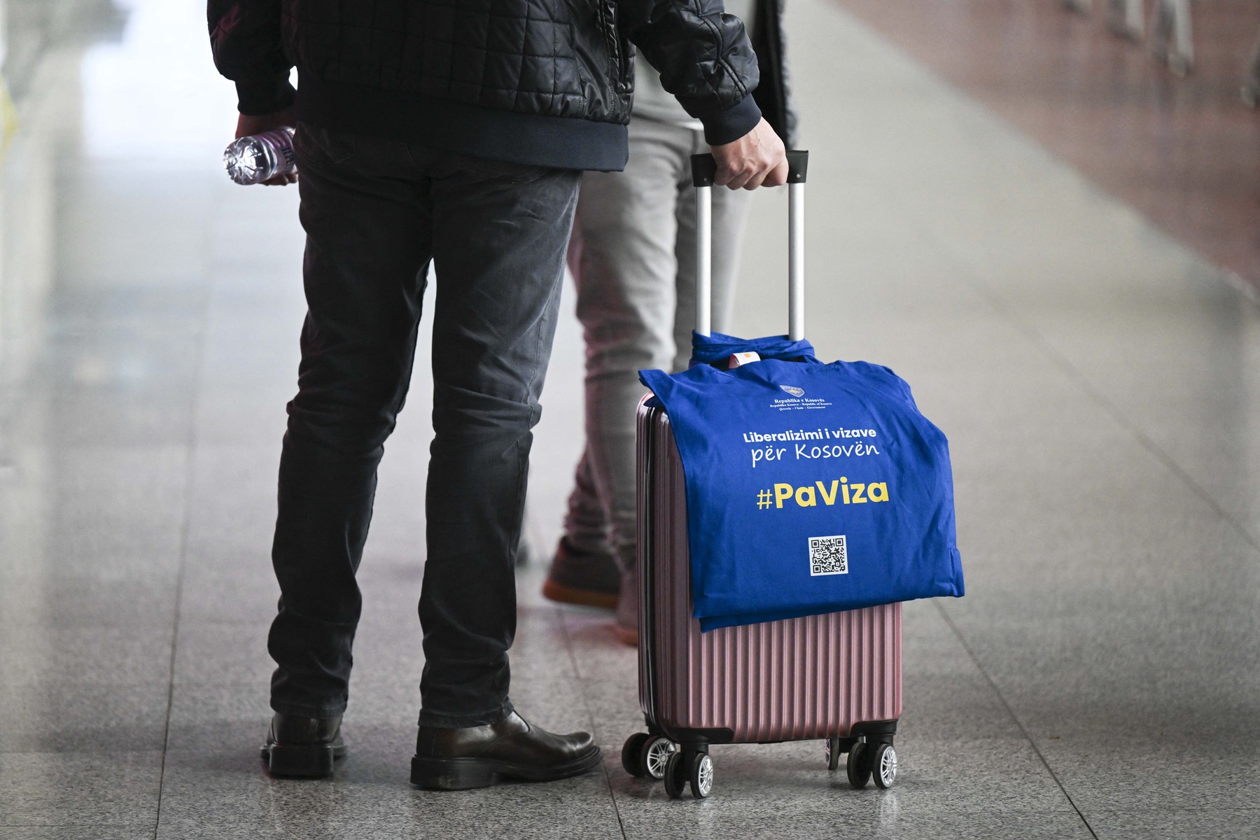 Spania este ultima țară din UE care recunoaște pașaportul din Kosovo. Statul iberic, România și alte 3 țări nu-i recunosc independența