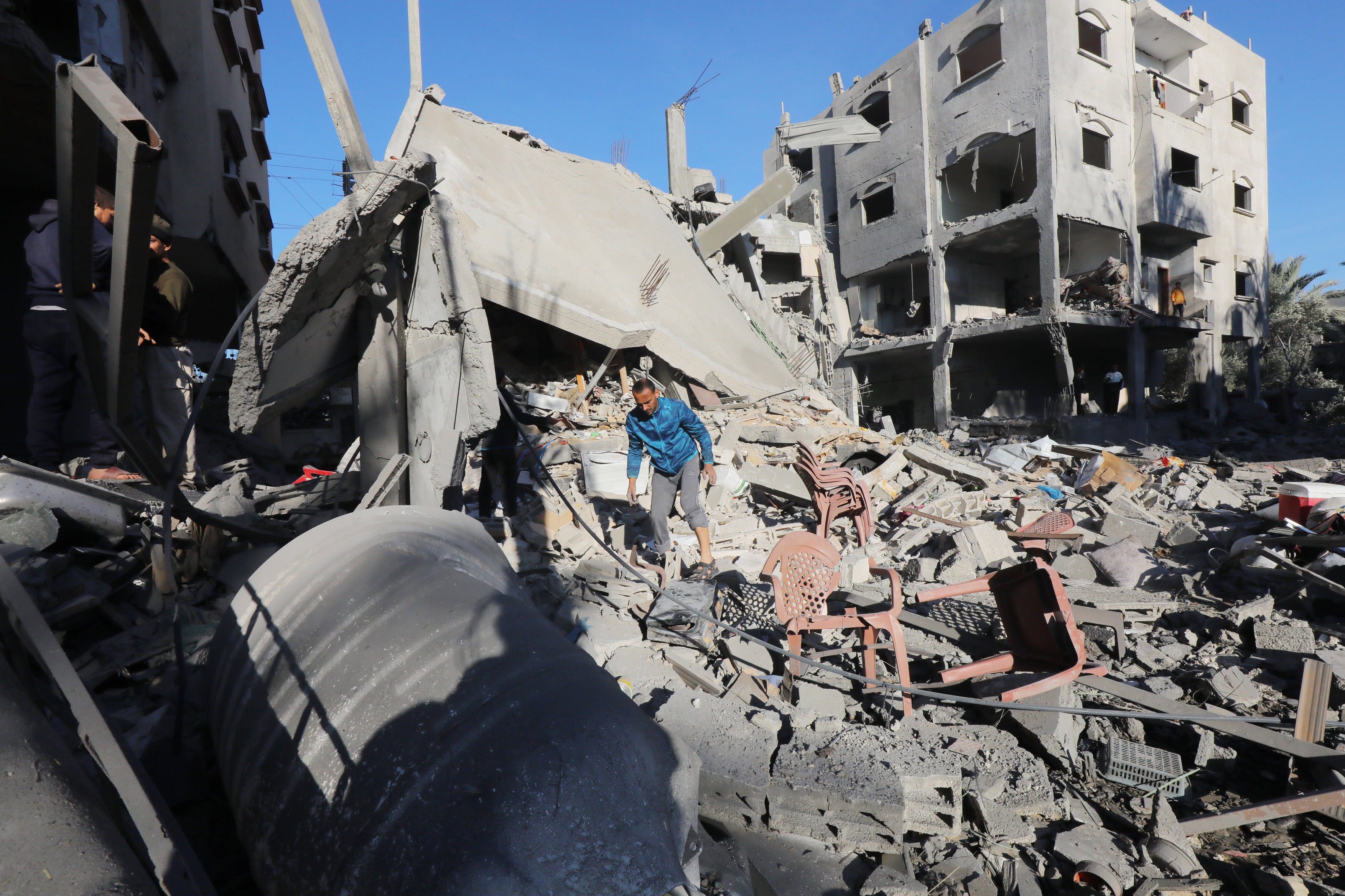Hamas spune că doreşte o „încetare completă a focului” cu Israelul, nu doar „un armistiţiu temporar”