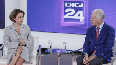 Piero Ferrari și soția sa, Romina Gingașu, în studioul Digi24.