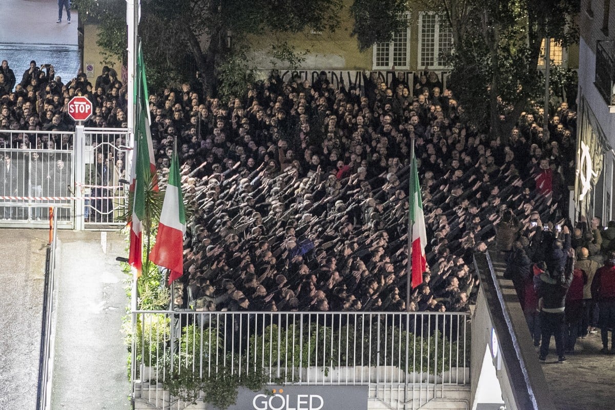 Președintele Senatului din Italia: Executarea salutului fascist nu reprezintă neapărat întotdeauna o crimă
