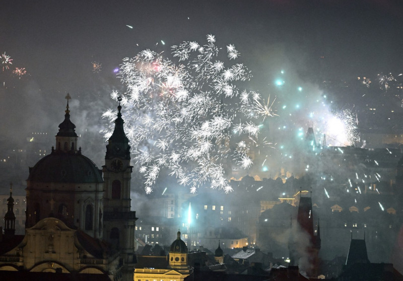 silvestrovské oslavy, Silvestr, Nový rok, zábavní pyrotechnika, ohňostroj, Praha