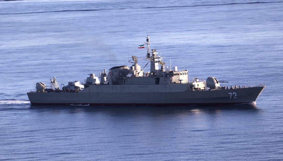 Iran a trimis o navă de război în Marea Roşie