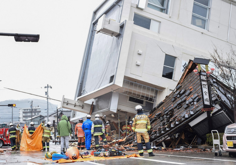 japonia-cutremur-pagube-profimedia2