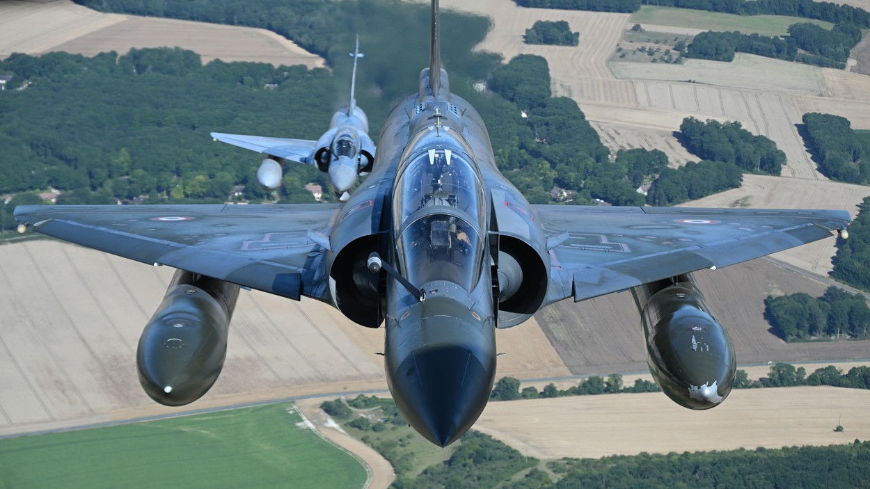 Ucraina vrea să-și întărească forțele aeriene cu avioane de luptă franceze Mirage