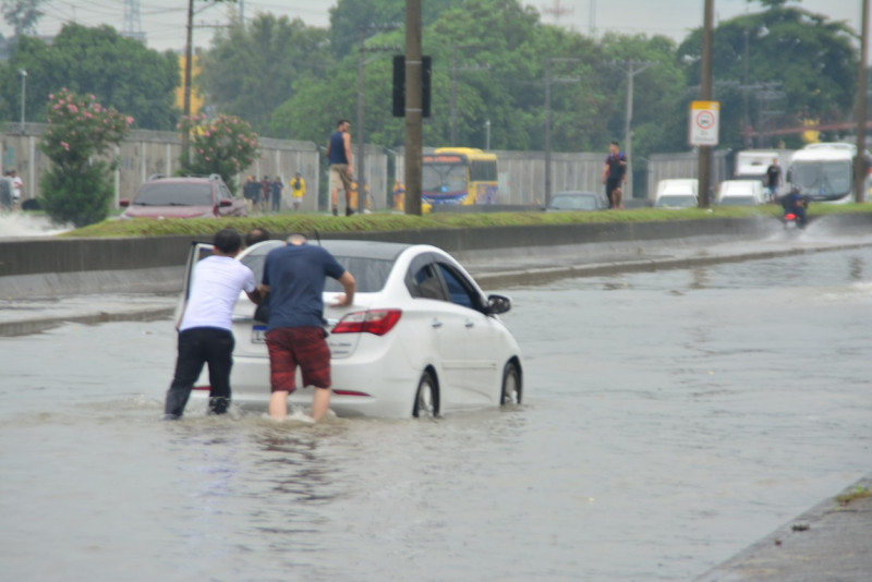 FLOODING RAIN IN RIO DE JANEIRO