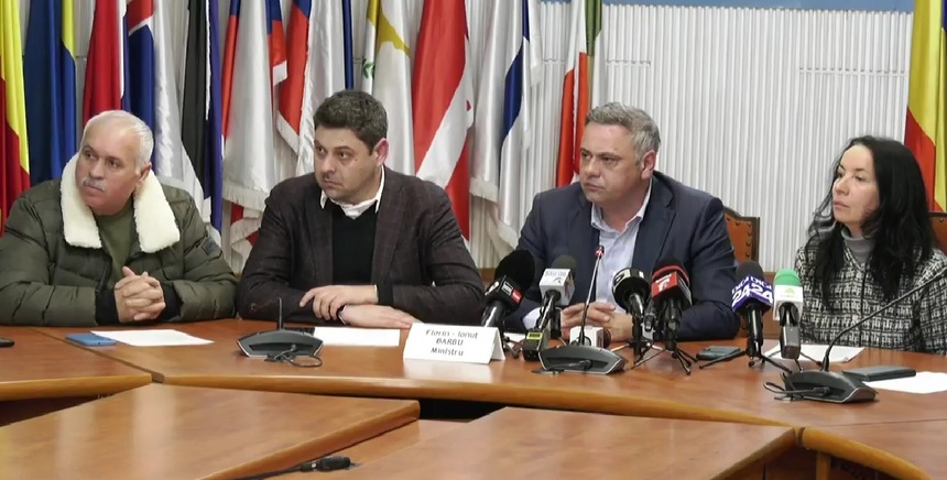 Fermierii au ajuns la o înţelegere cu ministrul Agriculturii: Probabil vom suspenda protestele. Barbu: Fermierii să meargă acasă