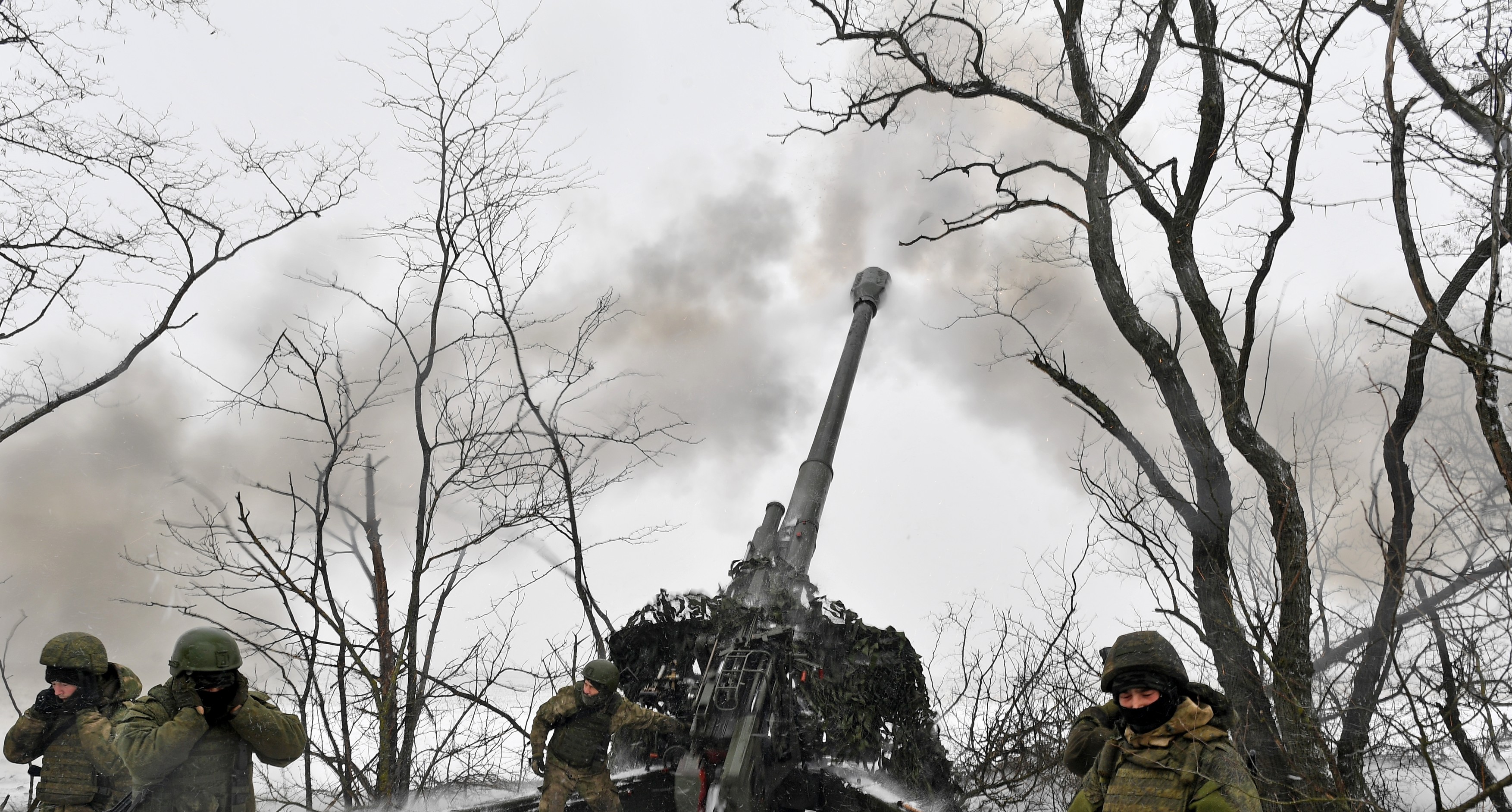 Serviciile militare ucrainene: Rusia produce 2 milioane de obuze pe an și peste 115 rachete „strategice” în fiecare lună