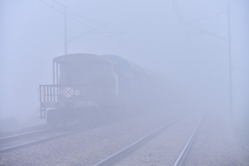 Dense Fog, Cold Waves Continues To Tighten Grip Over Delhi-NCR, New DElhi, India - 14 Jan 2024