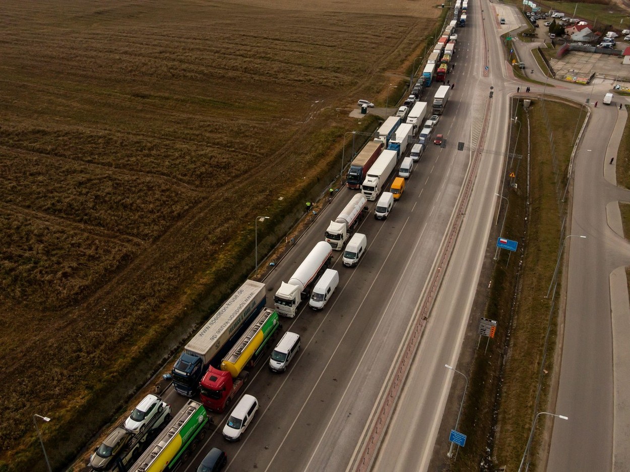 Transportatorii polonezi au ajuns la un acord cu guvernul şi renunță la proteste: „Nu este finalul, dar va exista o suspendare”