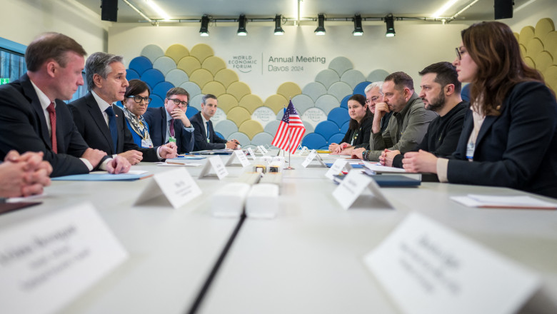 Delegația Ucrainei și cea a SUA s-au întâlnit la Davos.
