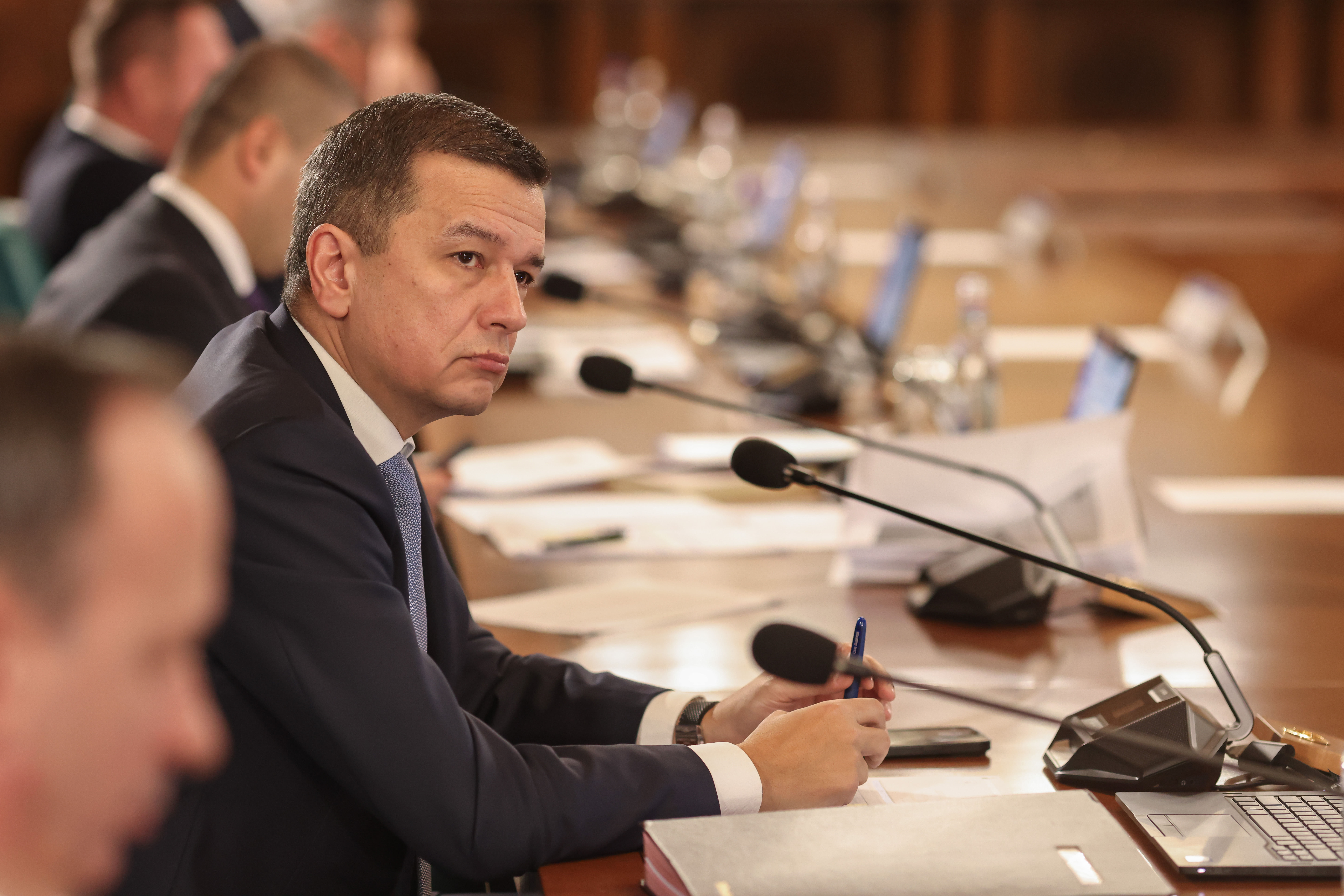 Grindeanu, după întâlnirea cu transportatorii: „Acord o foarte mare atenţie solicitărilor”. Ce s-a convenit în urma discuţiilor