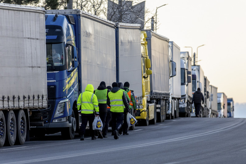 proteste-transportatori-siret-INQUAM_Photos_Casian_Mitu9