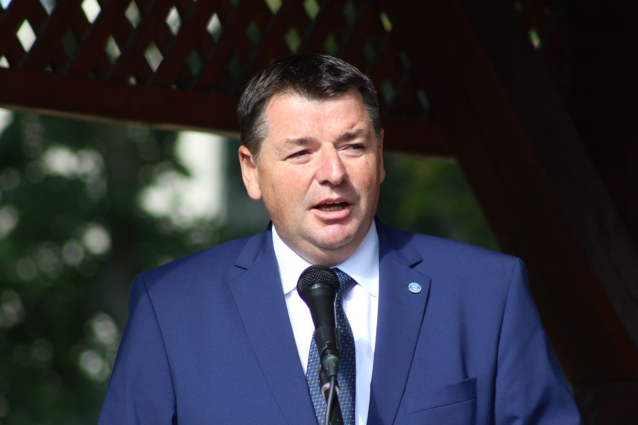 Percheziţii DNA la Prefectura Covasna și acasă la prefectul Raduly Istvan. „Le-am pus la dispoziție toate documentele”