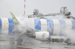 Wetter Flughafen Frankfurt 17.01.2024 Frankfurt Kälte und Wetterwarnung am Frankfurter Flughafen Fraport. Auf dem Vorfel