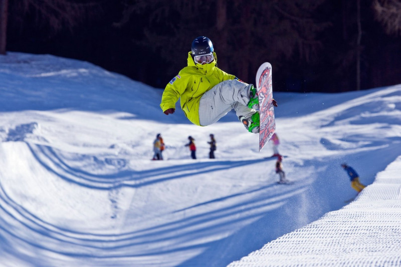 Davos snowboard fun snow half-pipe ski skiing