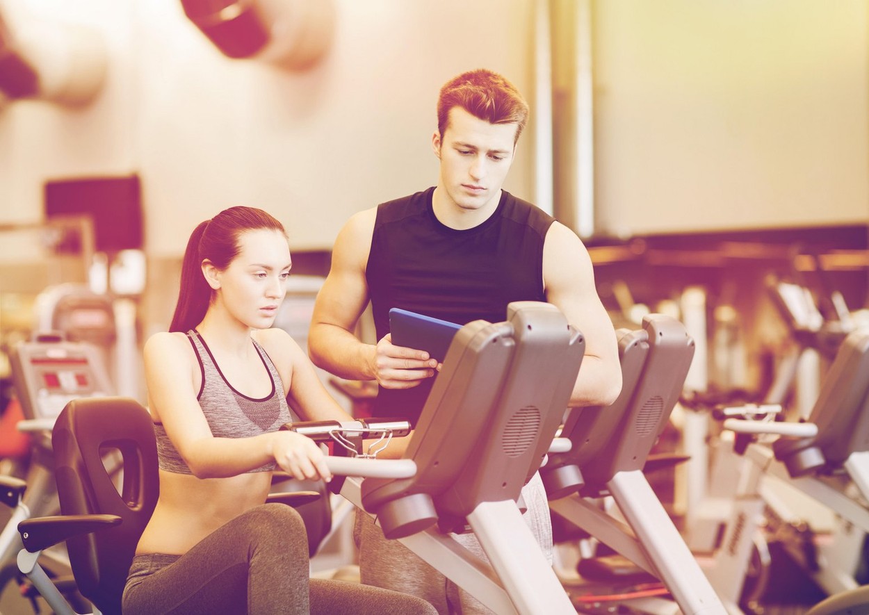 O româncă din Spania a fost arestată după ce și-a terorizat antrenorul de fitness, pentru care făcuse o obsesie