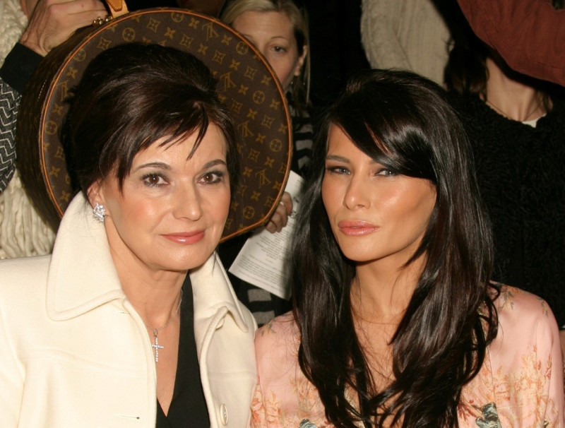 Amalija Knavs și Melania Trump