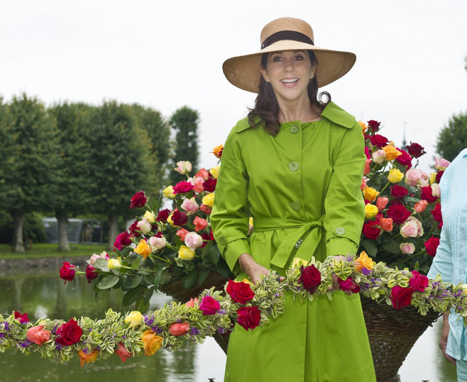 Danish Crown Prince Couple - 12˝ years wedding anniversary