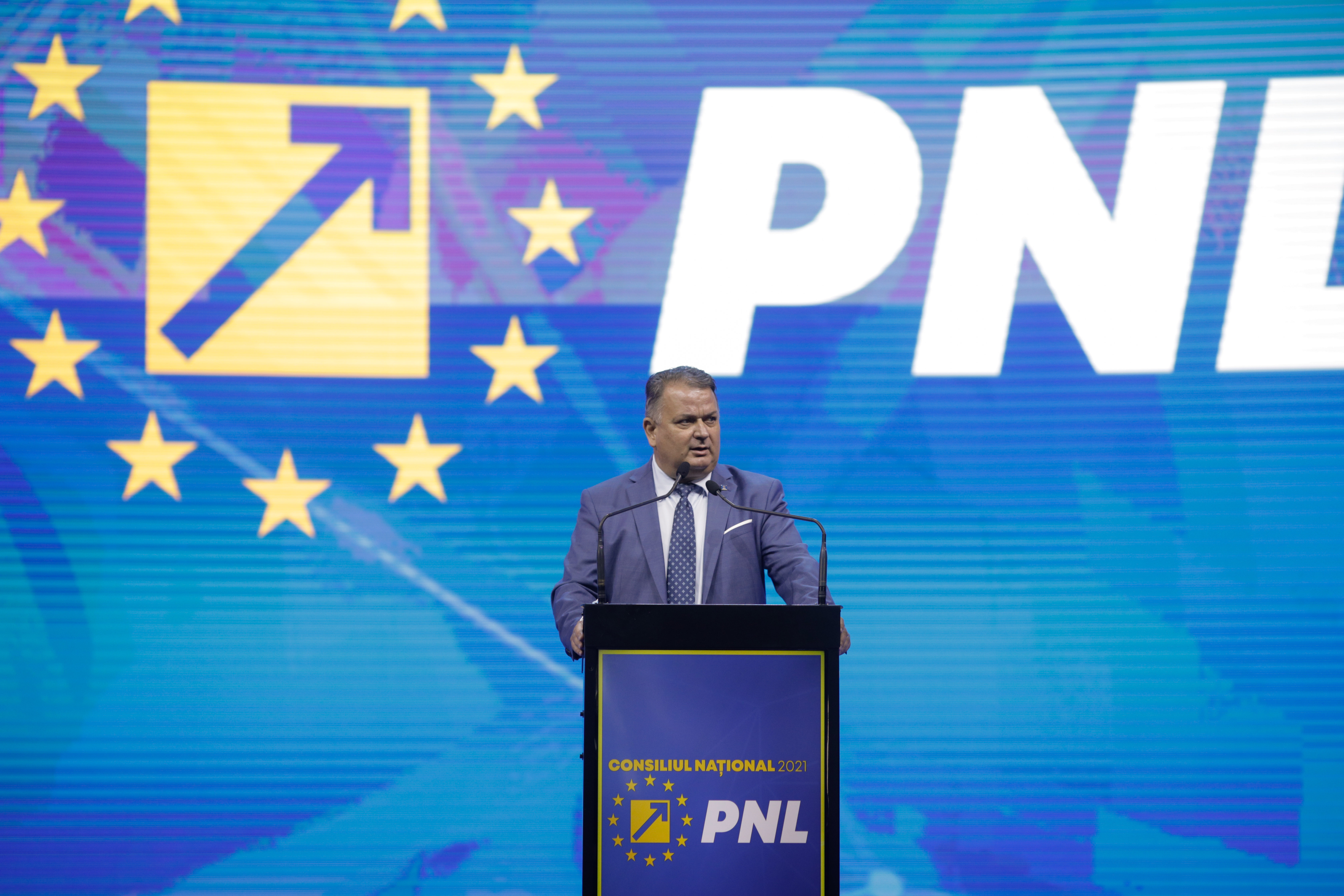 PNL rupe alianța cu PSD în Dâmbovița din cauza banilor. Guran: „Măi, prostim lumea?! Unii se cred în continuare stăpâni de moşie”