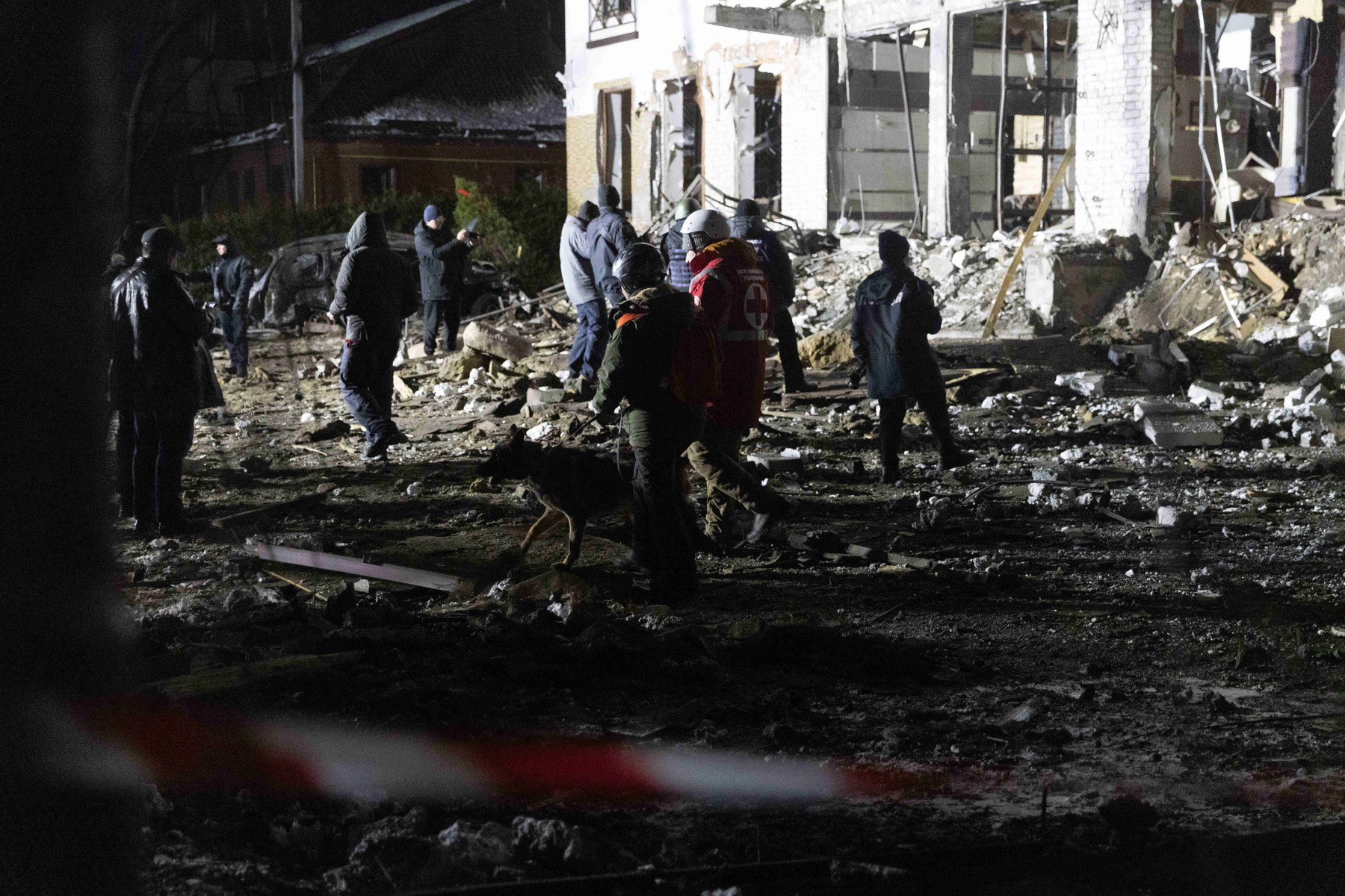 Rusia bombardează intenționat hotelurile unde sunt cazați jurnaliștii străini, acuză ONG-ul Reporteri fără Frontiere