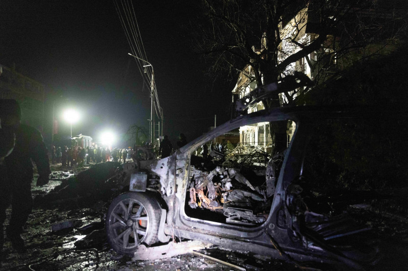 Missiles target hotel in Ukraine housing Anadolu war correspondents