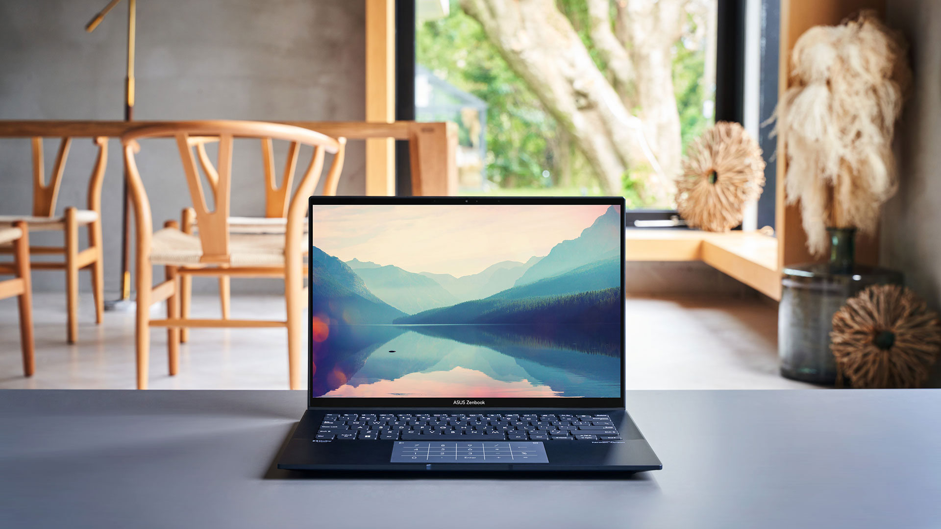 (P) ASUS Zenbook 14 OLED (UX3402): eleganță și rafinament, performanță și flexibilitate