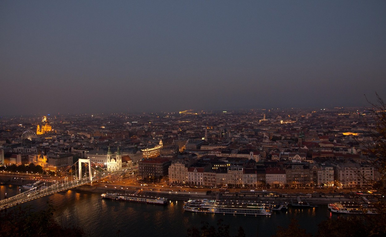 Ungaria anunță un mare proiect imobiliar în Budapesta, realizat în colaborare cu Emiratele Arabe Unite